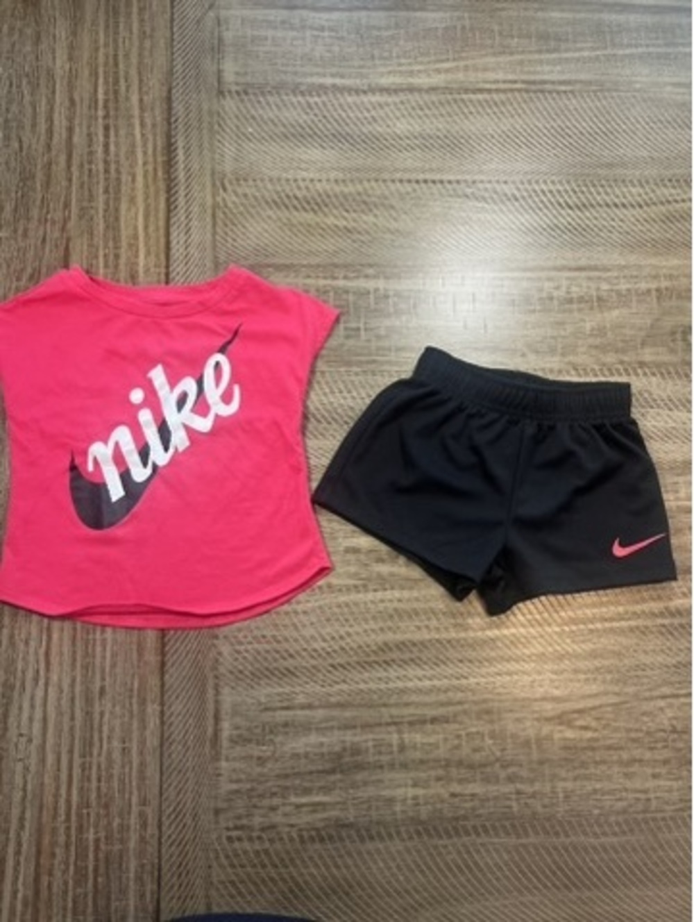 Nike Girls 3T matchin cap sleeve shorts outfit set